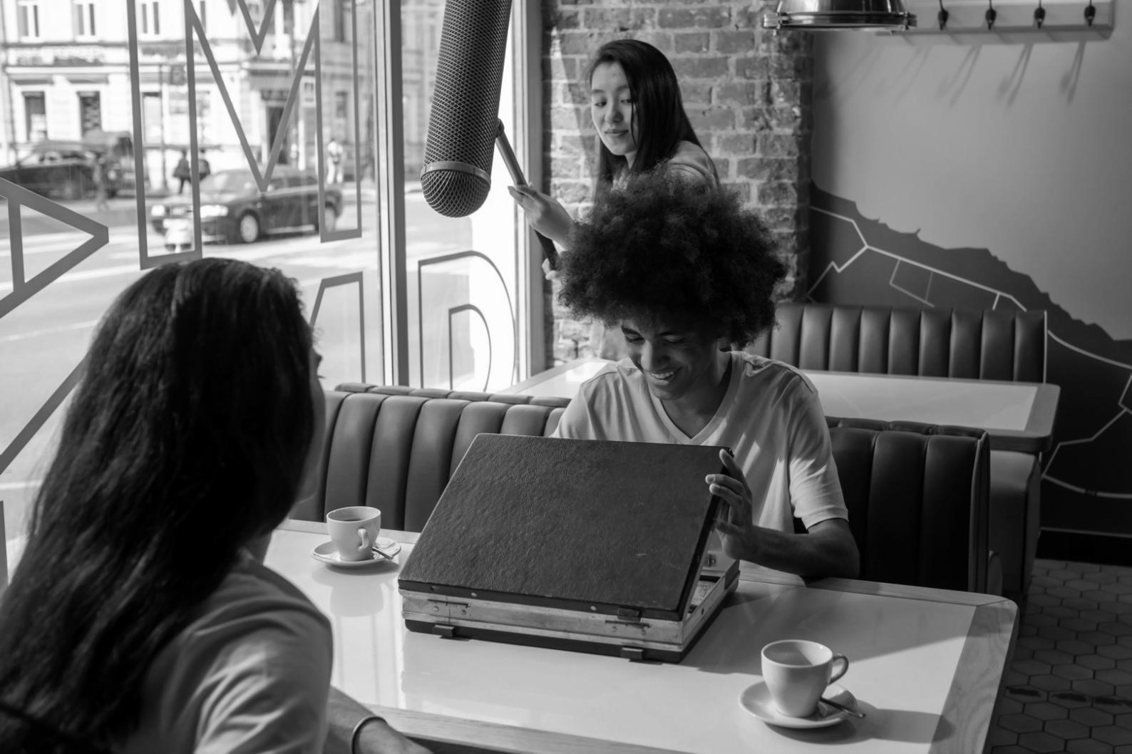 Espace de travail organisé pour l'apprentissage du jeu d'acteur à distance